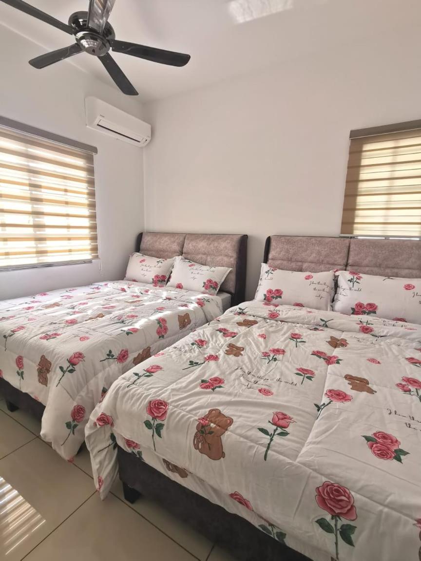 Port Dickson Batu 9 Home Stay Simpang Ampat  Esterno foto